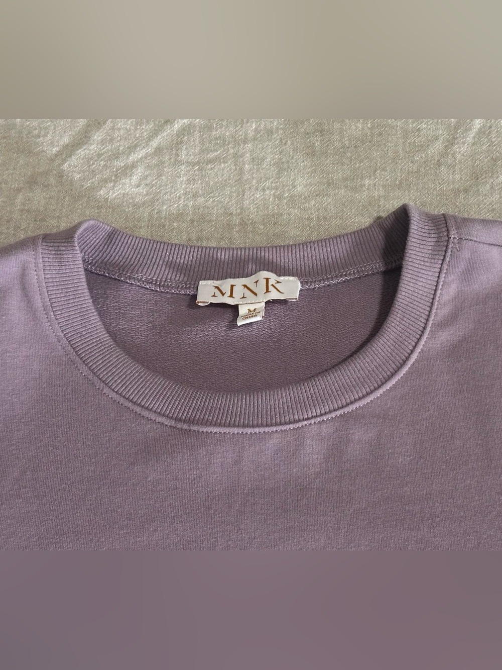 Puff Sleeve Cropped Top - Women’s M - Picture 3 of 6